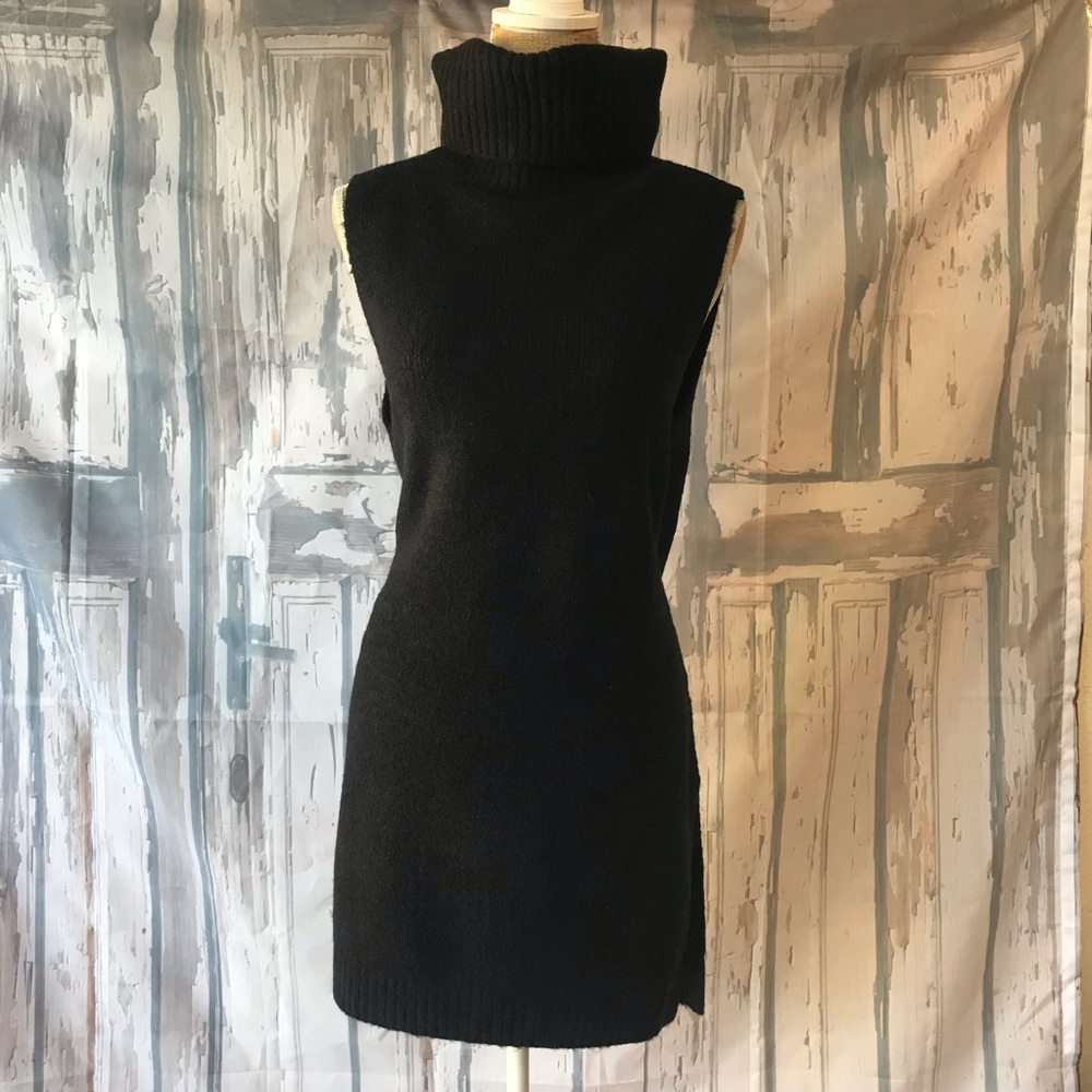 Black Sleeveless Turtle Neck sweater Dress - Picture 6 of 8